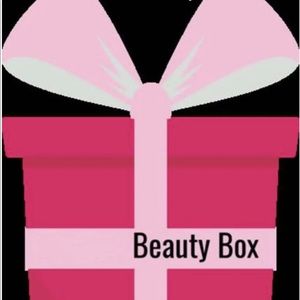 Mistery Box Makeup/skincare/brushes/jewelry/nails Beauty Cosmetics